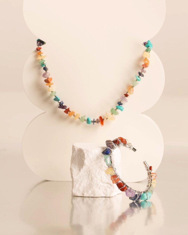 Pulseira Chakra Prata - pulseira prateada com pedras naturais coloridas - Imagem 4