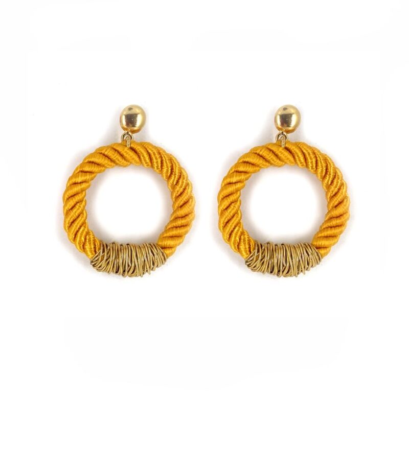 Brinco Corda Amarelo - brinco argola de corda e metal dourado