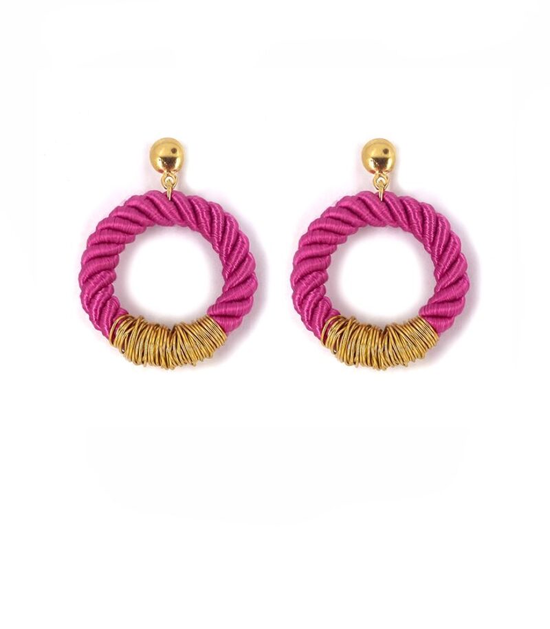 Brinco Corda Pink - brinco argola de corda e metal dourado