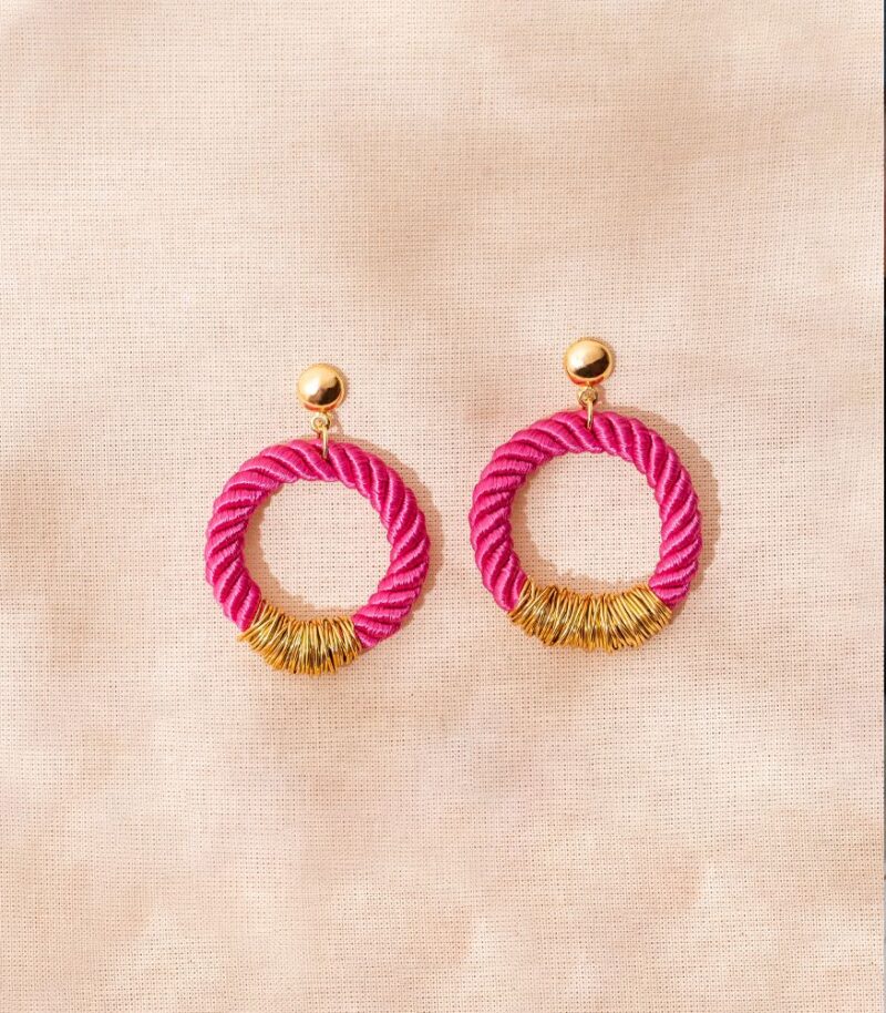 Brinco Corda Pink - brinco argola de corda e metal dourado - Image 3