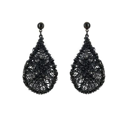 Brinco Gota Aramado Preto