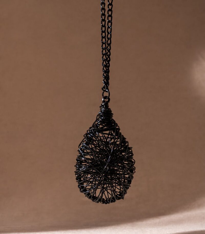 Colar Gota Aramado Preto - Imagem 3