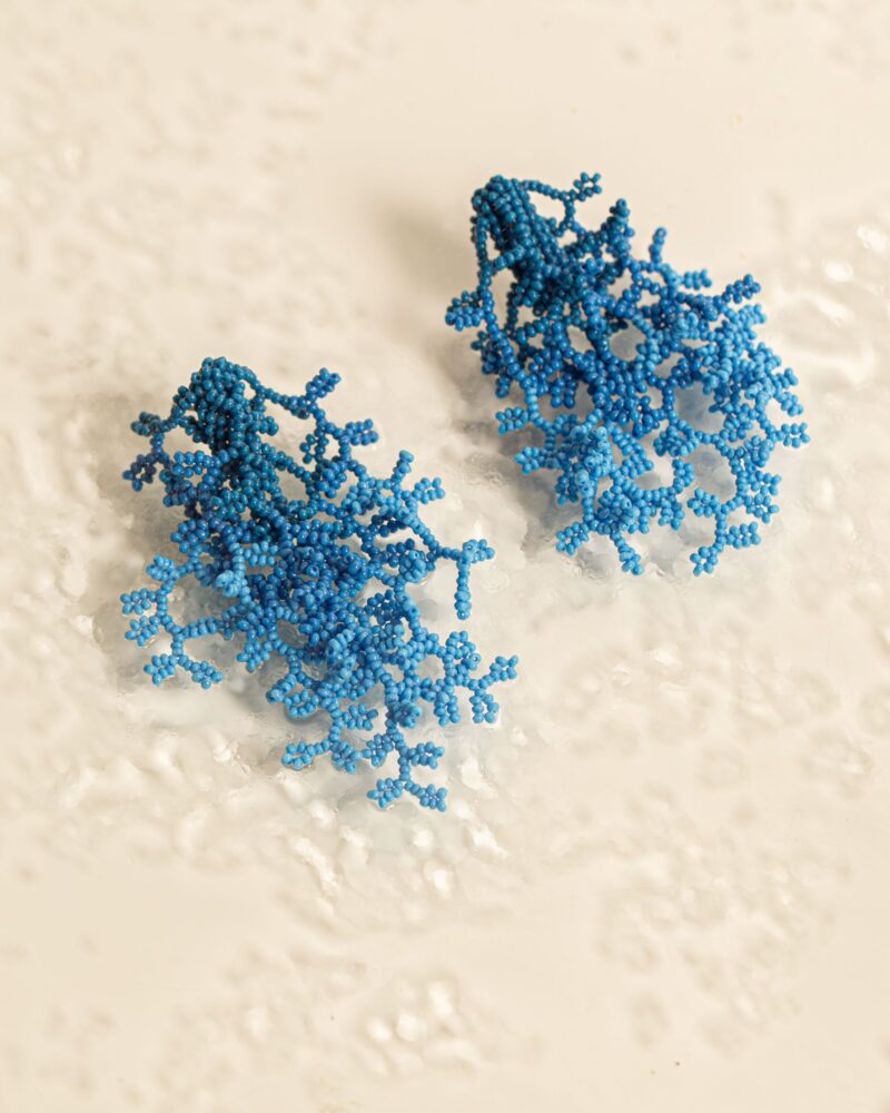 Brinco Alga Degradê Marinho - Brinco de Miçanga em Formato de Coral e Alga - Imagem 3
