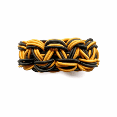 Pulseira Fulgê Amarelo – pulseira de macramê com elásticos amarelo e preto