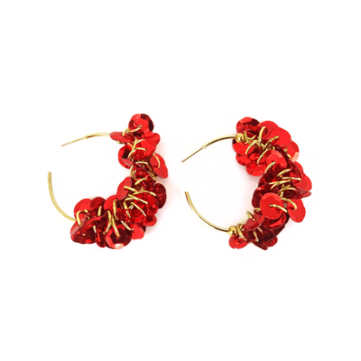 Argola Paetês Vermelha – brinco de argola em metal dourado com paetês vermelhos