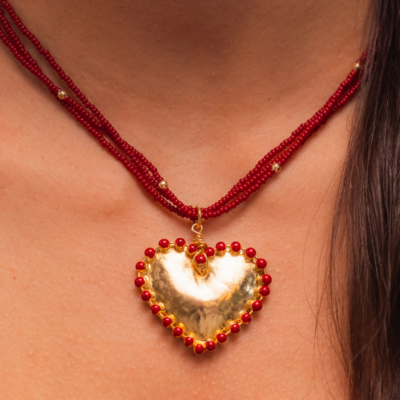 Colar Corazón - Conjunto de colares de miçangas tchecas com pingente de coração martelado à mão