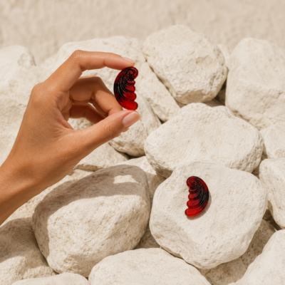 Alternative view of Brinco Querubim Vermelho
